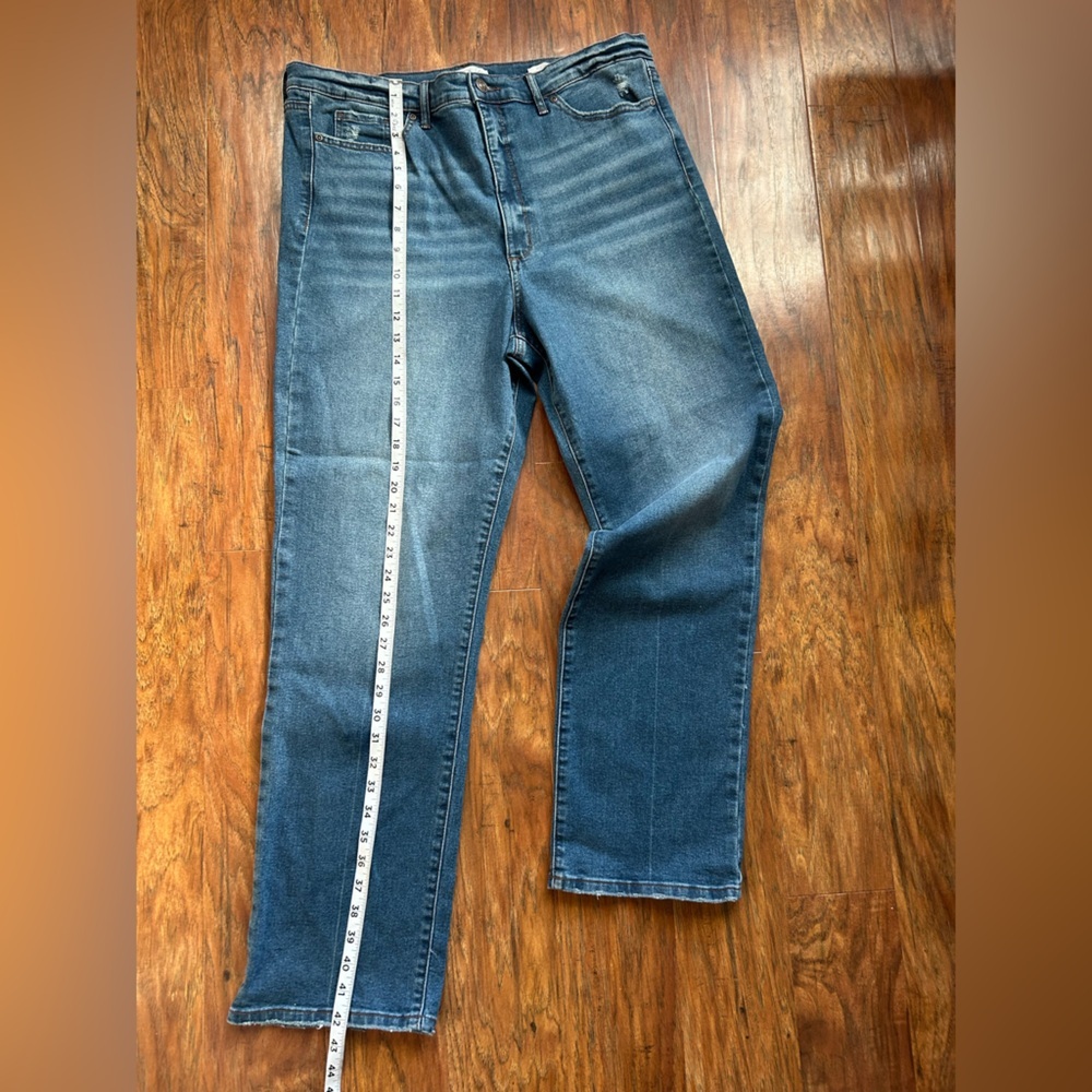 Sofia Jeans by Sofia Vergara Eden Super High-Rise Straight jean women’s size 18 - Picture 7 of 8